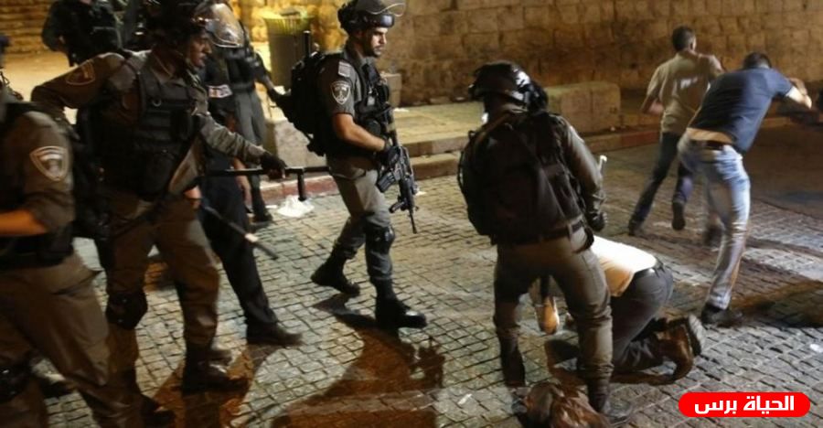 Occupation forces injure three Palestinians in al-Isawiya